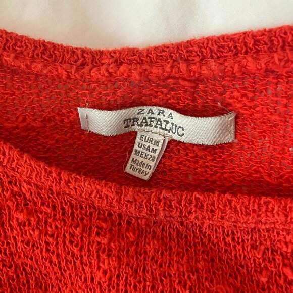 Zara red knit top with swing sleeves - Picture 5 of 5